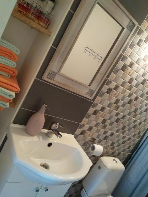 Liisu Kuelalistemaja Apartment Хаапсалу Екстериор снимка