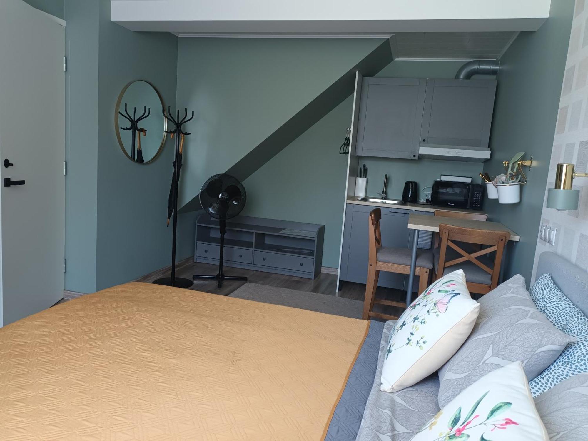 Liisu Kuelalistemaja Apartment Хаапсалу Стая снимка